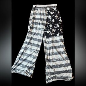 Floral blooming gray Stars and Stripes lounge pants.